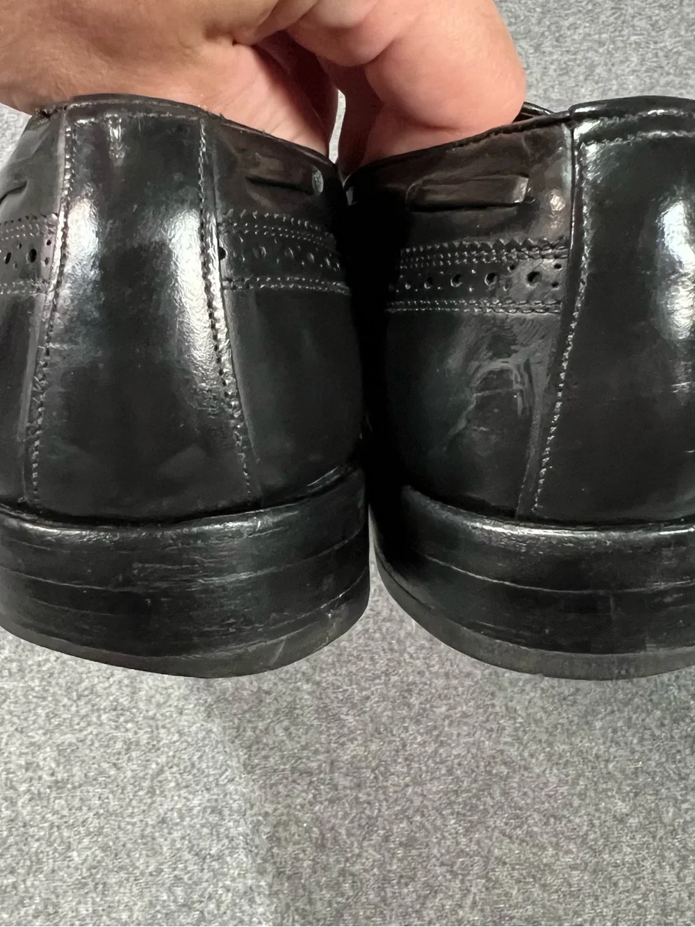 Allen Edmonds Manchester Mens Black Wingtip Tassel Loafer Size 11 D Dress Shoe